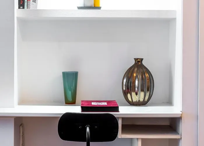 Holidaysinparis - Bourg Tibourg * Parigi